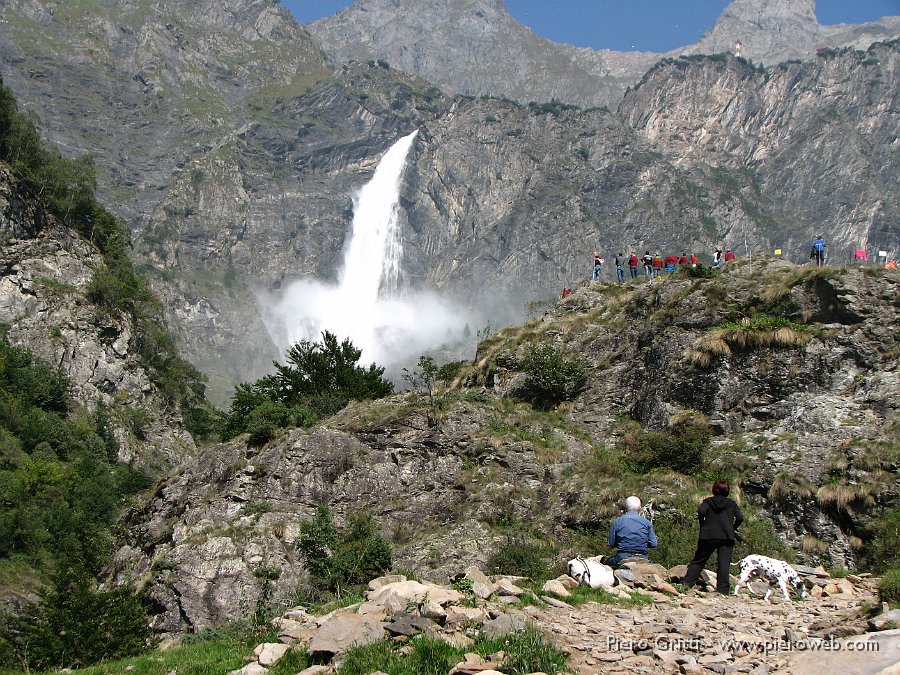 maslnaa-curo 101.jpg - Le cascate del Serio con 315 m. di altezza sono le più alte d'Italia e le seconde in Europa